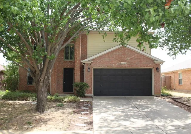 Photo 1 of Single family home for sale at 4601 Napa Valley Dr, Argyle, TX 76226 | MLS# 21379293 | Listing updated on 2026-09-14