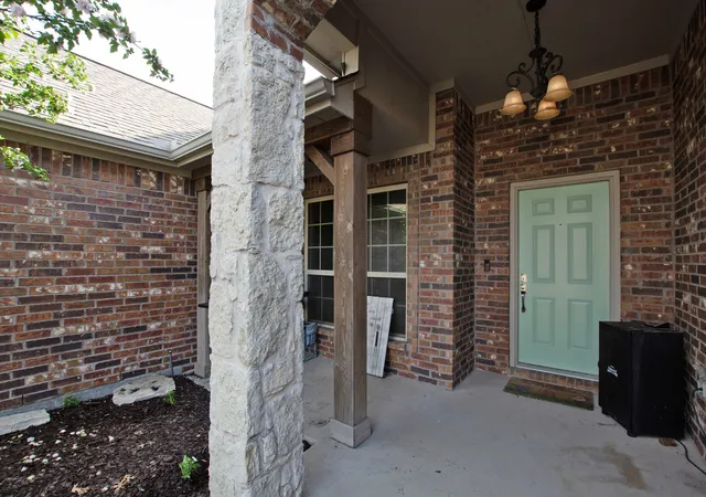 Photo 3 of Single family home for sale at 1309 N Houston St, Royse City, TX 75189 | MLS# 21383826 | Listing updated on 2026-09-12