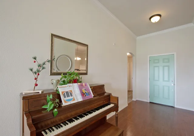 Photo 4 of Single family home for sale at 1309 N Houston St, Royse City, TX 75189 | MLS# 21383826 | Listing updated on 2026-09-12