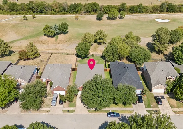 Photo 4 of Single family home for sale at 10617 Gleneagles Ln, Rowlett, TX 75089 | MLS# 21378481 | Listing updated on 2026-09-11