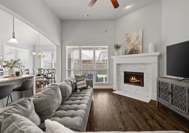 Photo 3 of Single family home for sale at 16020 Plum Ct, Prosper, TX 75078 | MLS# 21383062 | Listing updated on 2026-09-19