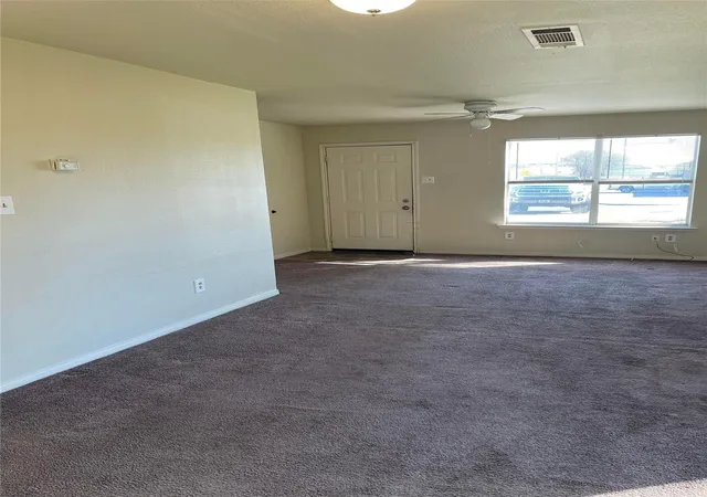 Photo 2 of Multi family home for sale at 409 E College St, Terrell, TX 75160 | MLS# 21383830 | Listing updated on 2026-09-11