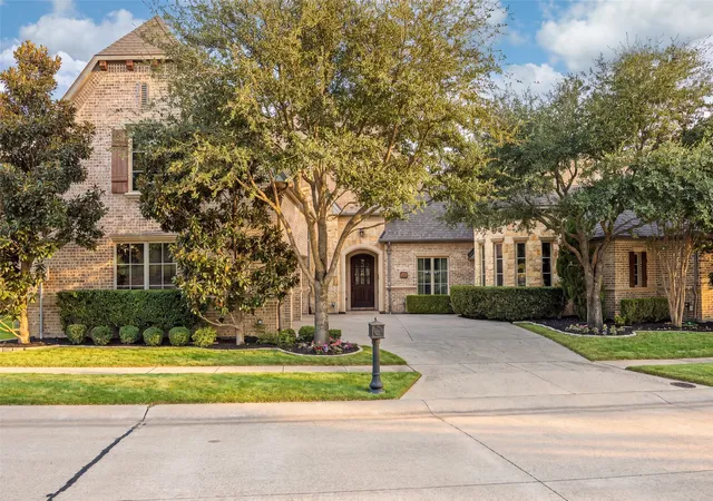 Photo 1 of Single family home for sale at 6205 Avalon Woods Dr, Mc Kinney, TX 75072 | MLS# 21378862 | Listing updated on 2026-10-02