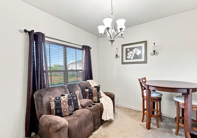 Photo 4 of Single family home for sale at 7101 Creighton Ct, Fort Worth, TX 76120 | MLS# 21381298 | Listing updated on 2026-09-13