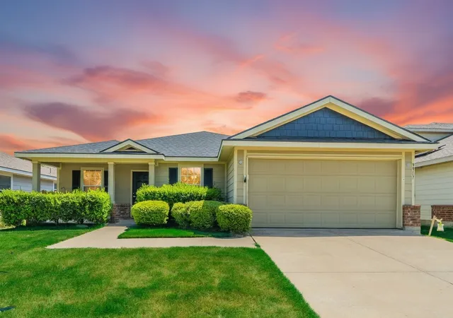 Photo 1 of Single family home for sale at 9917 George Washington Dr, Mc Kinney, TX 75072 | MLS# 21377302 | Listing updated on 2026-09-13