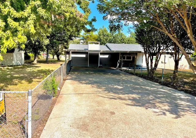 Photo 3 of Single family home for sale at 1210 Troy Rd, Wylie, TX 75098 | MLS# 21382637 | Listing updated on 2026-10-07