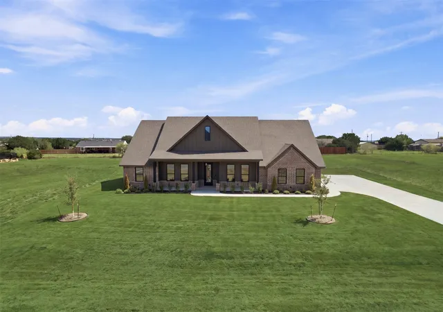 Photo 1 of Single family home for sale at 3155 Infinity Dr, Weatherford, TX 76087 | MLS# 21382939 | Listing updated on 2026-09-11