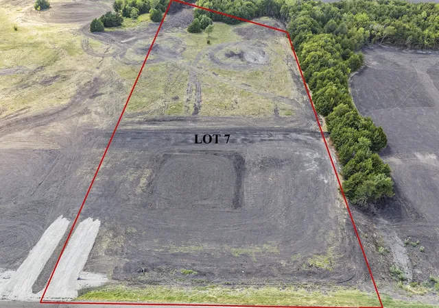 Photo 1 of Land for sale at 3283 Fm Rd 1569, Greenville, TX 75401 | MLS# 21383608 | Listing updated on 2026-09-11