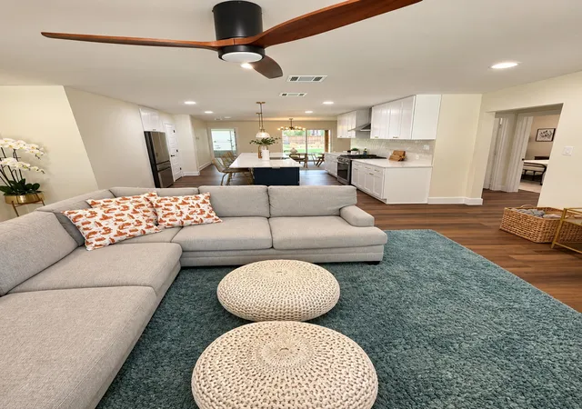 Photo 3 of Single family home for sale at 129 S Roberts Cut Off Rd, Fort Worth, TX 76114 | MLS# 21383968 | Listing updated on 2026-09-11