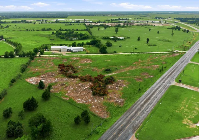 Photo 4 of Land for sale at Tbd 00 US Hwy 287, Corsicana, TX 75109 | MLS# 21376937 | Listing updated on 2026-09-28
