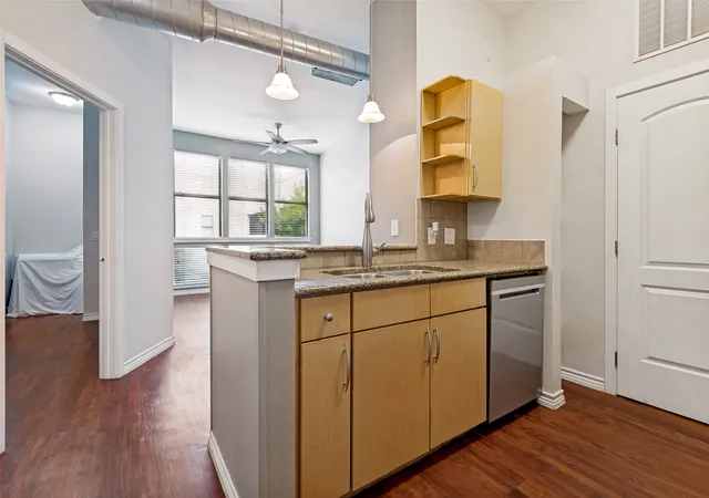 Photo 4 of Condo for sale at 201 W Lancaster Ave #212, Fort Worth, TX 76102 | MLS# 21383336 | Listing updated on 2026-09-15