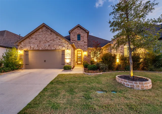 Photo 3 of Single family home for sale at 9700 Boulder Point Rd, Little Elm, TX 75068 | MLS# 21382578 | Listing updated on 2026-09-17