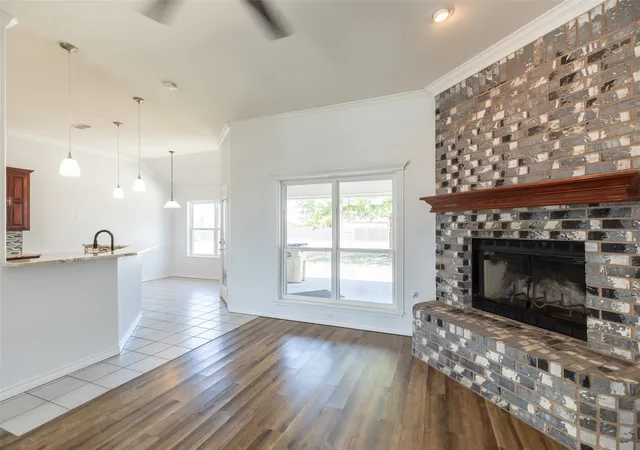 Photo 4 of Single family home for sale at 182 Sugar Biscuit Ln, Abilene, TX 79602 | MLS# 21382352 | Listing updated on 2026-09-12
