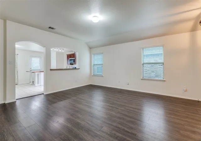 Photo 3 of Single family home for sale at 1280 Ophelia Rd, Forney, TX 75126 | MLS# 21380836 | Listing updated on 2026-09-12