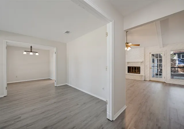 Photo 2 of Single family home for sale at 1103 Meadow Crk Dr, Allen, TX 75002 | MLS# 21379819 | Listing updated on 2026-09-24