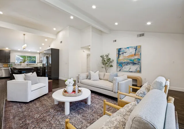 Photo 3 of Single family home for sale at 6524 Kenwell St, Dallas, TX 75209 | MLS# 21384007 | Listing updated on 2026-09-19