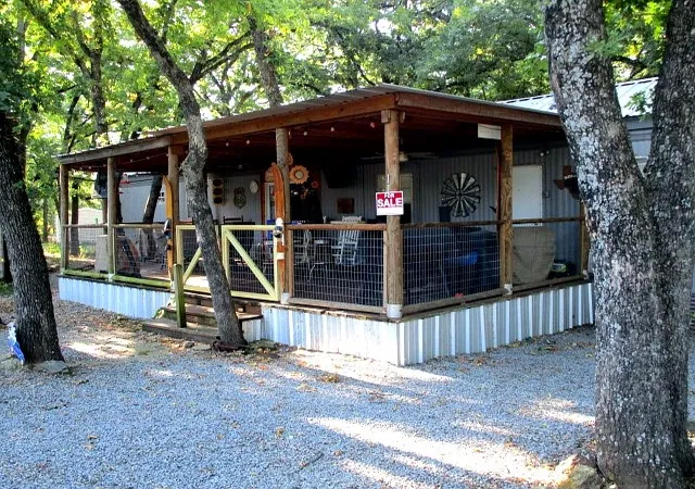Photo 2 of Sale Pending at 512 Ml Crk Resort Rd #11, Pottsboro, TX 75076 | MLS# 21381684 | Listing updated on 2026-10-05