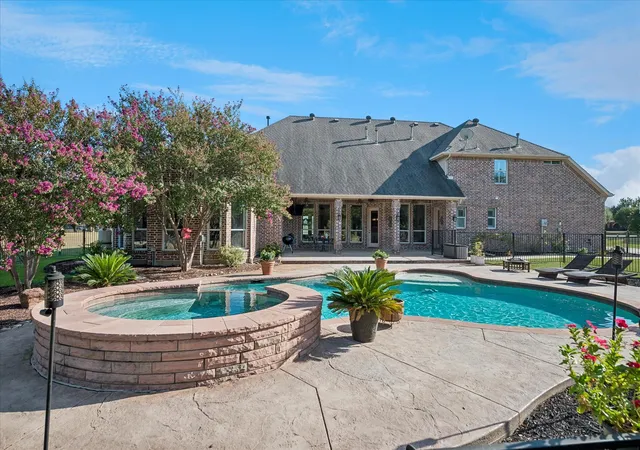 Photo 2 of Single family home for sale at 1920 Northfork Ln, Allen, TX 75002 | MLS# 21382853 | Listing updated on 2026-09-19