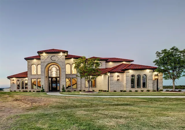 Photo 3 of Single family home for sale at 288 W Carter Hts, Bowie, TX 76230 | MLS# 21378259 | Listing updated on 2026-09-12