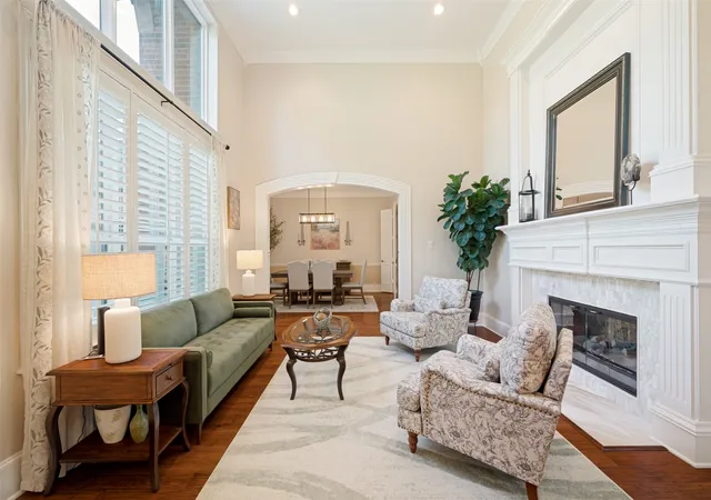 Photo 4 of Sale Pending at 601 Fallen Branch Dr, Mc Kinney, TX 75072 | MLS# 21382398 | Listing updated on 2026-09-21