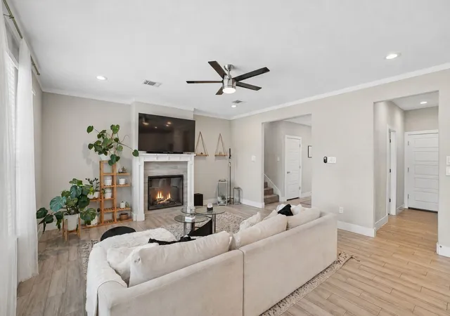 Photo 3 of Single family home for sale at 4001 Abilene St, Dallas, TX 75212 | MLS# 21382258 | Listing updated on 2026-09-12