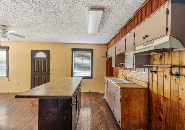 Photo 3 of Single family home for sale at 116 Wildwood Crossover St, Gun Barrel City, TX 75156 | MLS# 21361937 | Listing updated on 2026-09-12