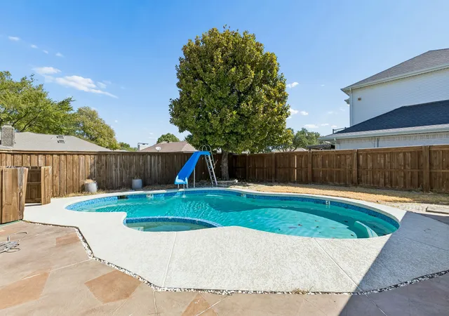 Photo 2 of Single family home for sale at 4405 Blystone Ln, Plano, TX 75093 | MLS# 21384053 | Listing updated on 2026-09-12