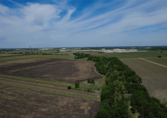 Photo 1 of Land for sale at 9900 County Rd 109, Alvarado, TX 76009 | MLS# 21383841 | Listing updated on 2026-09-14