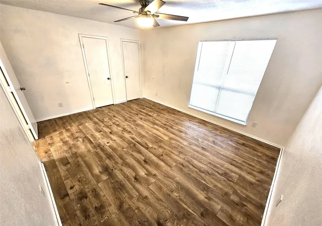 Listing Photo 5 - Condo for sale in building located at 724 Bluebonnet Dr, Keller, TX 76248