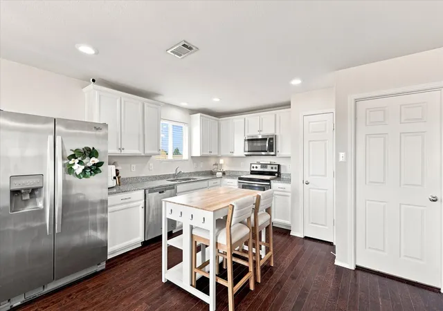 Photo 3 of Single family home for sale at 9900 Amosite Dr, Fort Worth, TX 76131 | MLS# 21381023 | Listing updated on 2026-09-13
