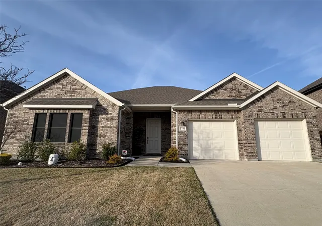 Photo 1 of Single family home for sale at 1736 Everglades Dr, Forney, TX 75126 | MLS# 21384121 | Listing updated on 2026-09-12