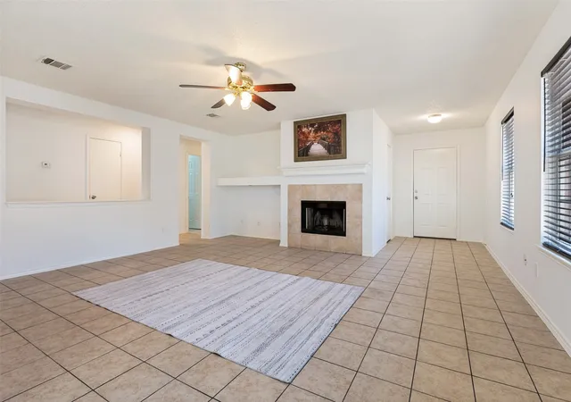 Photo 3 of Single family home for sale at 536 Nance Dr, Cedar Hill, TX 75104 | MLS# 21383996 | Listing updated on 2026-09-12