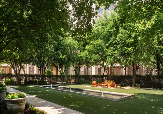 Photo 28 of Condo for sale at 2525 N Pearl St #1207, Dallas, TX 75201 | MLS# 21382536 | Listing updated on 2026-09-12