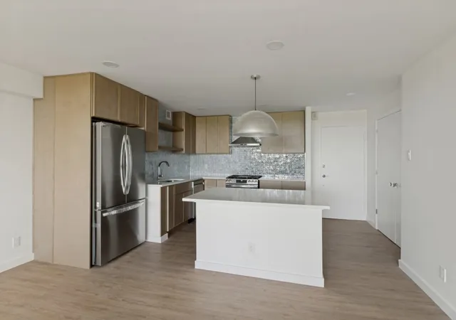 Photo 2 of Condo for sale at 3883 Turtle Crk Blvd #801, Dallas, TX 75219 | MLS# 21384137 | Listing updated on 2026-09-12