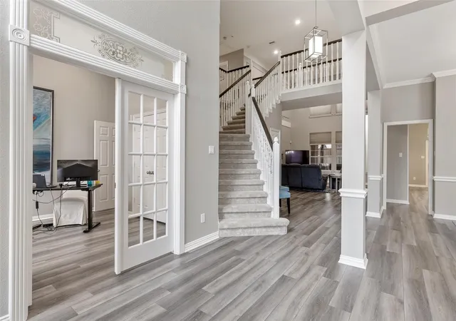 Photo 2 of Single family home for sale at 6009 Charleston Dr, Frisco, TX 75035 | MLS# 21384152 | Listing updated on 2026-09-12