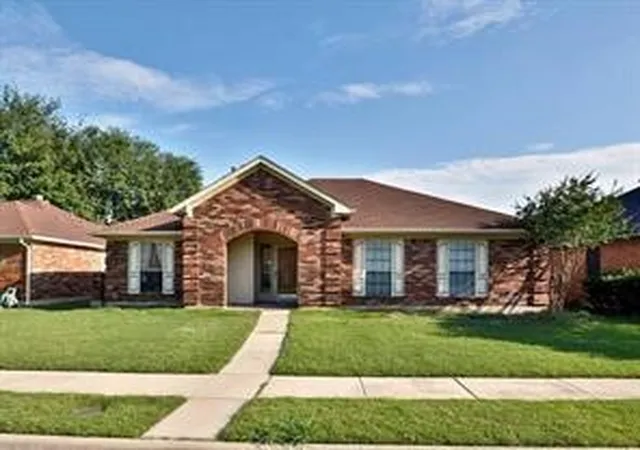 Photo 1 of Sale Pending at 653 Thompson Dr, Coppell, TX 75019 | MLS# 21383932 | Listing updated on 2026-09-18