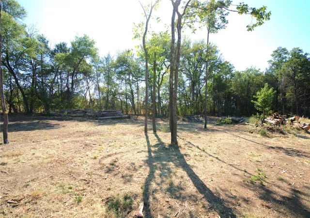 Land for sale at 43 County Rd 42351, Paris, TX 75462 | MLS# 21383907