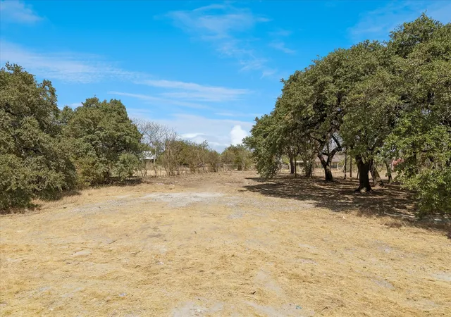 Photo 1 of Land for sale at 1514 W Bankhead Hwy, Weatherford, TX 76086 | MLS# 21383157 | Listing updated on 2026-09-12