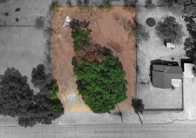 Photo 3 of Land for sale at 1514 W Bankhead Hwy, Weatherford, TX 76086 | MLS# 21383157 | Listing updated on 2026-09-12