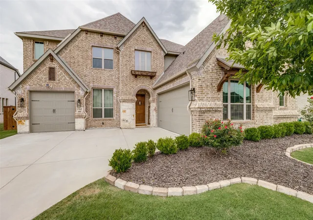 Photo 2 of Single family home for sale at 1762 Ellington Dr, Celina, TX 75009 | MLS# 21382387 | Listing updated on 2026-09-12
