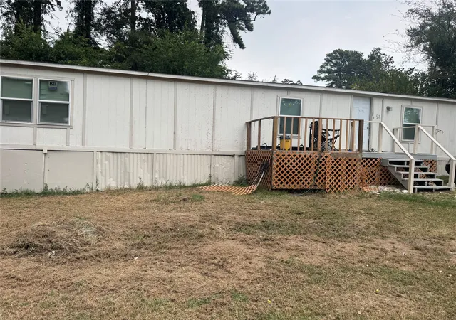 Manufactured home for sale at 21485 Ravenwood Dr, Chandler, TX 75758 | MLS# 21384223