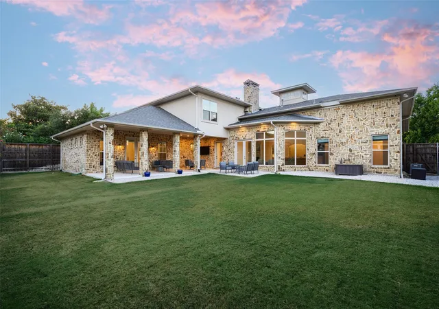 Photo 2 of Mansion for sale at 4254 Ridge Rd, Dallas, TX 75229 | MLS# 21366041 | Listing updated on 2026-10-04
