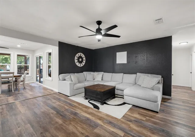 Photo 2 of Sale Pending at 104 Russell Ln, Hewitt, TX 76643 | MLS# 21383212 | Listing updated on 2026-10-05