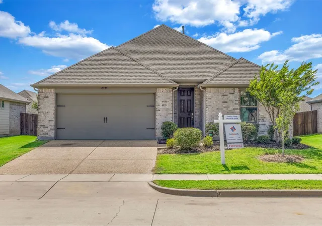 Photo 1 of Single family home for sale at 4035 Sparrow Trl, Melissa, TX 75454 | MLS# 21384273 | Listing updated on 2026-09-19