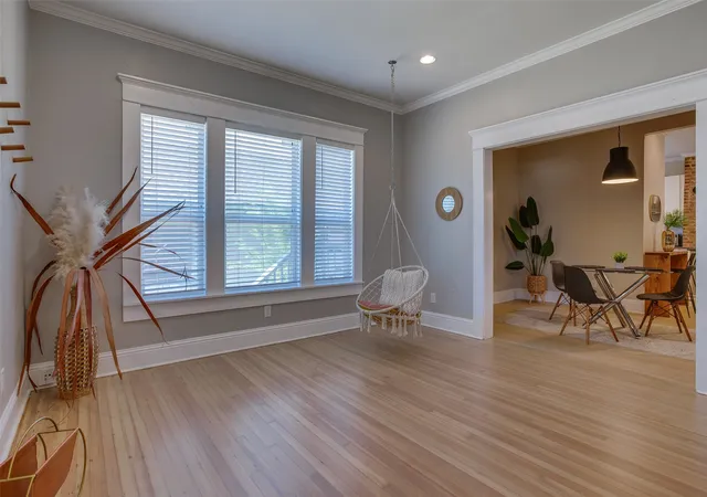 Photo 3 of Multi family home for sale at 413 W 9th Street, Dallas, TX 75208 | MLS# 21384211 | Listing updated on 2026-09-12
