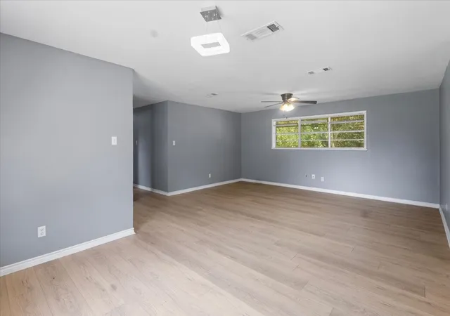 Photo 2 of Sale Pending at 11369 Sherra, Tyler, TX 75706 | MLS# 21384301 | Listing updated on 2026-09-26