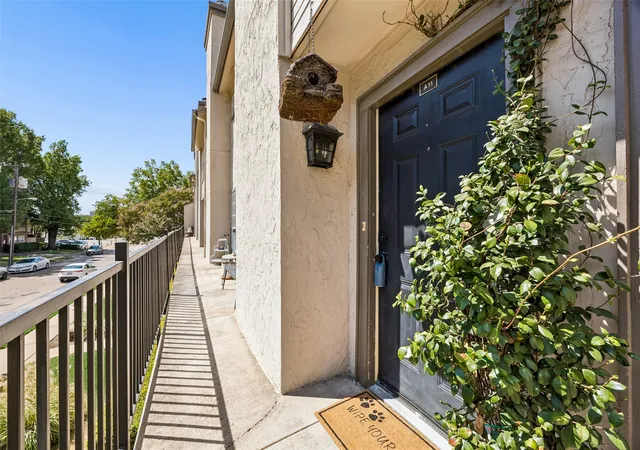Photo 3 of Condo for sale at 5757 Martel Ave #A11, Dallas, TX 75206 | MLS# 21383512 | Listing updated on 2026-09-29