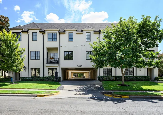 Photo 4 of Townhouse for sale at 3449 Milton Ave #1, Dallas, TX 75205 | MLS# 21376210 | Listing updated on 2026-09-15