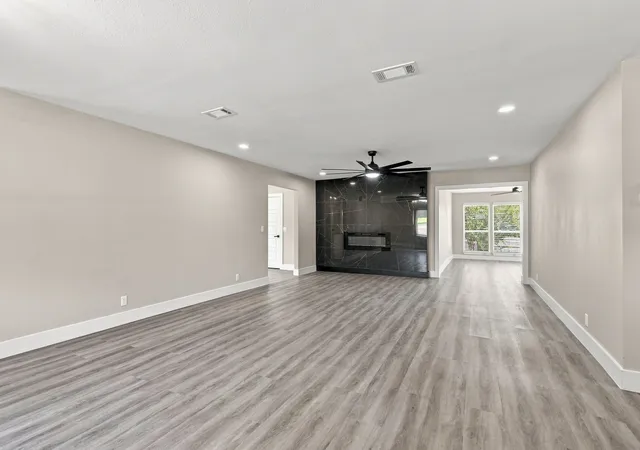 Photo 3 of Single family home for sale at 3413 Sherrye Dr, Plano, TX 75074 | MLS# 21384324 | Listing updated on 2026-09-12