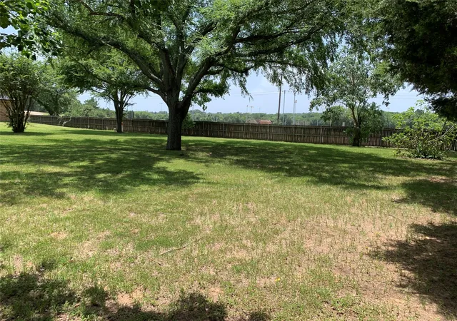 Photo 5 of Land for sale at Tbd Van Winkle Cir, Athens, TX 75751 | MLS# 21384336 | Listing updated on 2026-09-12
